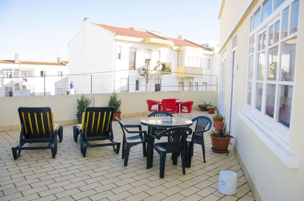 White Sun Hostel Лагос Екстериор снимка