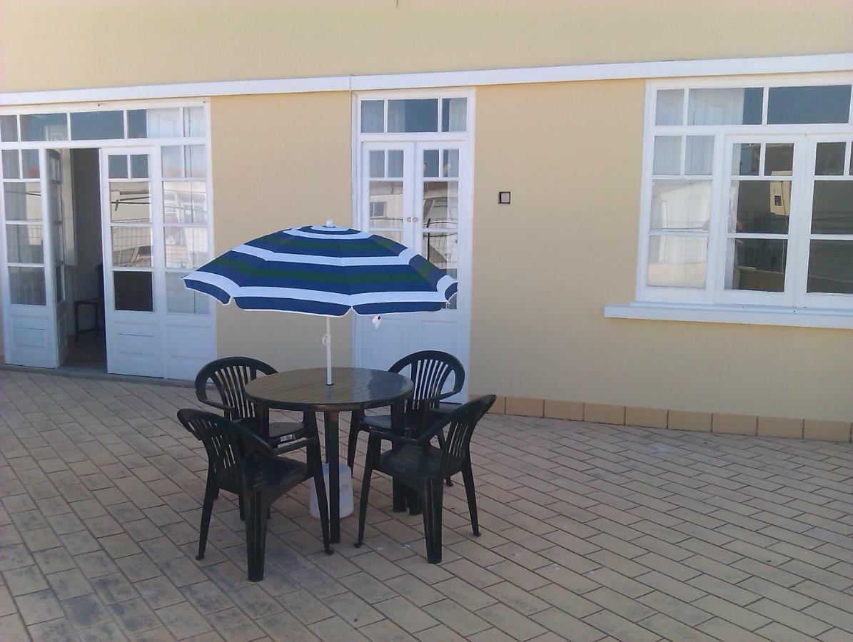 White Sun Hostel Лагос Екстериор снимка